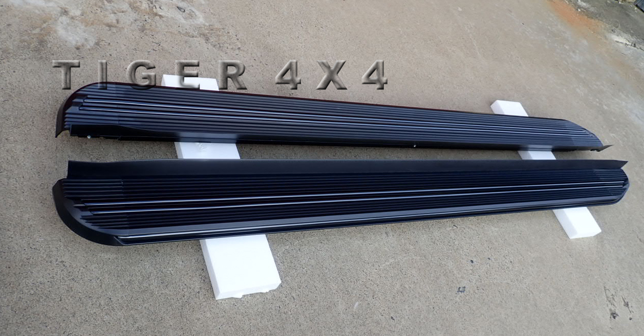 (XRB) Full Black Side Steps Running Boards for Jeep Grand Cherokee SRT Summit SOverland S