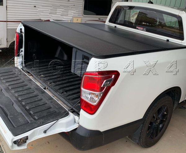 Aluminium Hard Tri-Fold Tonneau Cover for GWM Cannon Ute 2020-2023